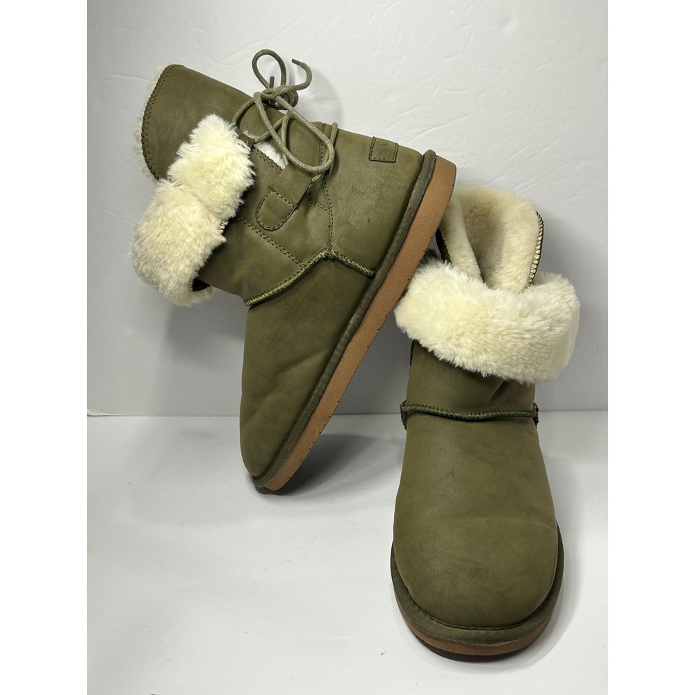 Nautica Women's Olive Green Faux Fur‎ Lined Winter Boots Size 10